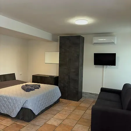 شقة Stevanato Flor نوالي